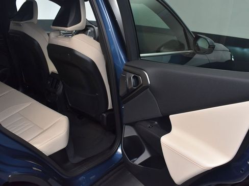Used 2026 BMW X3 xDrive30i w/ Premium Package AWD/4WD image 16