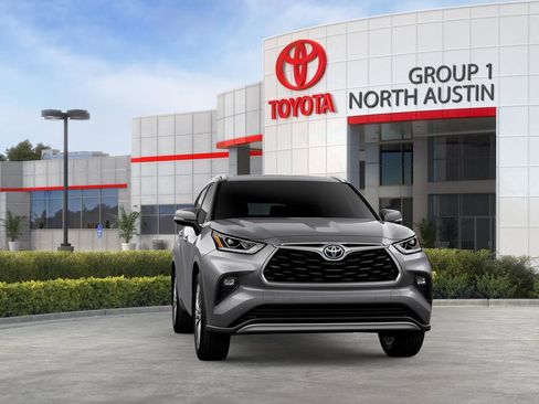 New 2026 Toyota Highlander Platinum AWD/4WD image 16