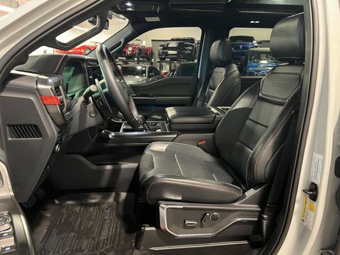 Used 2024 Ford F150 Raptor AWD/4WD image 9