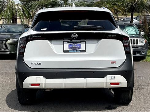 Used 2025 Nissan Kicks SR image 5