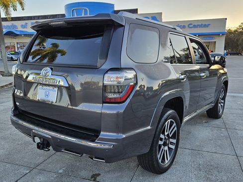 Used 2023 Toyota 4Runner Limited image 5
