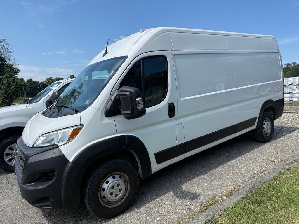 Used 2023 RAM ProMaster 2500 FWD image 3