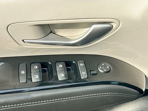 Used 2022 Hyundai Tucson SEL AWD/4WD image 17