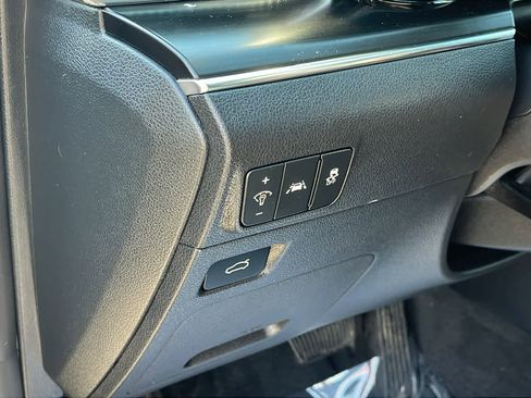 Used 2023 Kia K5 GT FWD image 23