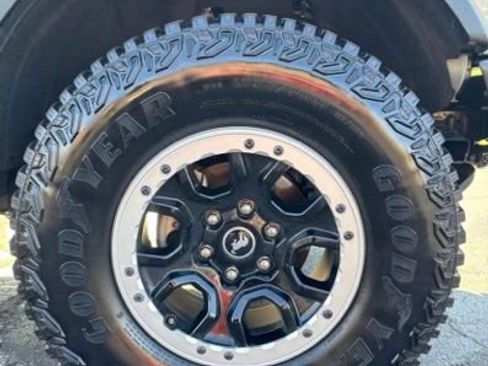Used 2022 Ford Bronco Badlands AWD/4WD image 7