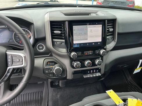 New 2026 RAM 1500 Warlock AWD/4WD image 8