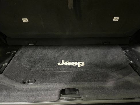 Used 2013 Jeep Wrangler Sport w/ Connectivity Group image 33