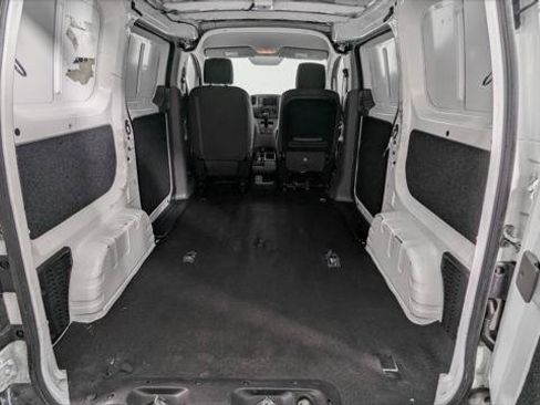 Used 2021 Nissan NV200 S FWD image 17