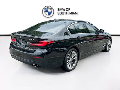 Certified 2023 BMW 530i w/ Convenience Package RWD image 7