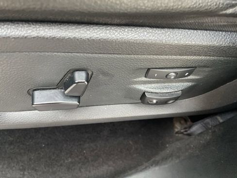 Used 2014 RAM 1500 Laramie w/ Trailer Tow Group image 30