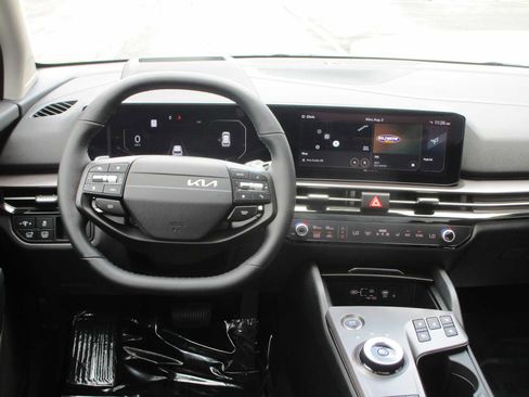 Used 2026 Kia Sportage SX Prestige AWD/4WD image 12