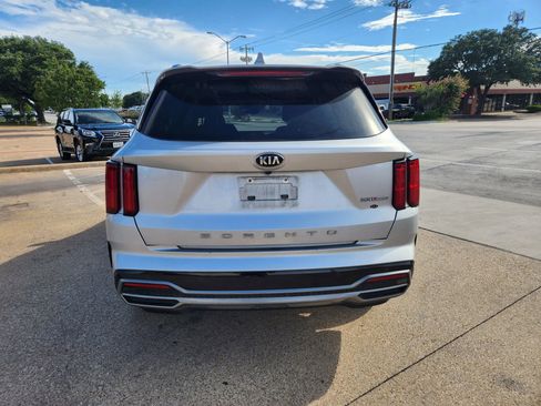 Used 2021 Kia Sorento SX FWD image 4