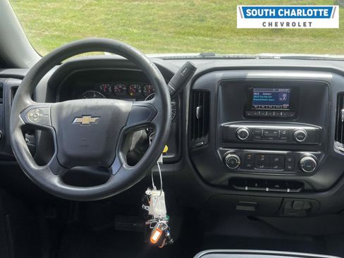 Used 2015 Chevrolet Silverado 1500 W/T w/ WT Convenience Package RWD image 3
