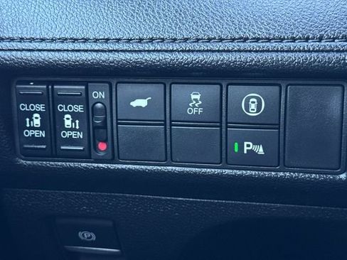 Certified 2022 Honda Odyssey Touring image 36