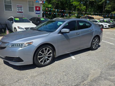 Used 2015 Acura TLX V6 w/ Technology Package image 2