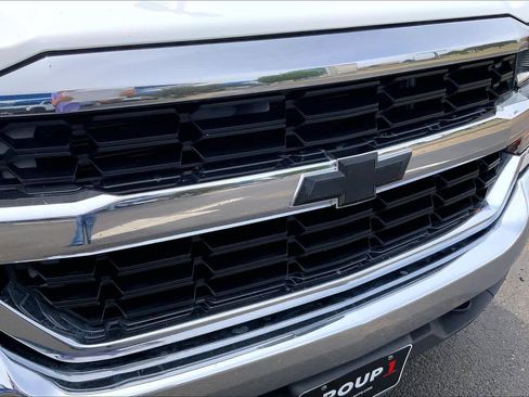 Used 2017 Chevrolet Silverado 1500 LT w/ All Star Edition AWD/4WD image 29