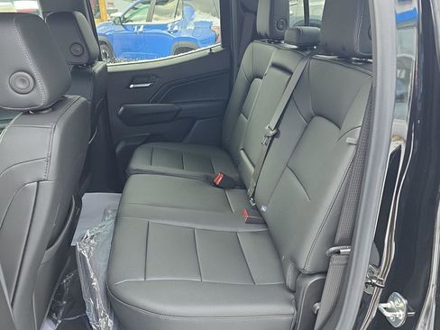 New 2025 Chevrolet Colorado LT w/ LT Convenience Package image 22