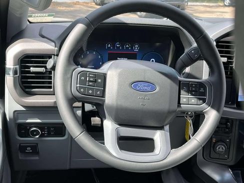 New 2026 Ford F150 XLT w/ XLT Chrome Appearance Package AWD/4WD image 13