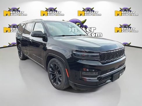Used 2023 Jeep Grand Wagoneer Series II Obsidian AWD/4WD image 3