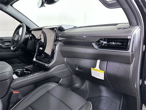 New 2026 GMC Yukon Elevation w/ Elevation Premium Package image 30