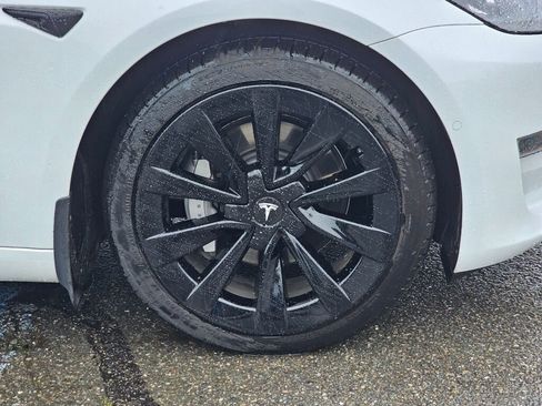 Used 2022 Tesla Model 3 Long Range image 9