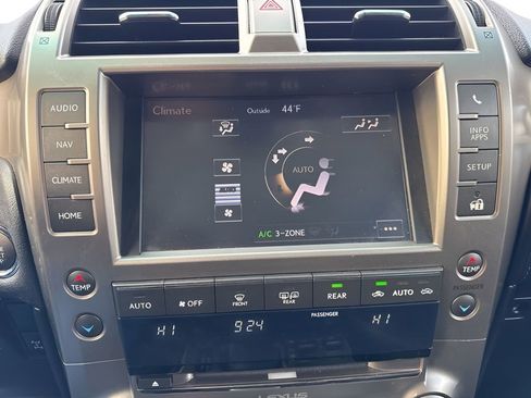 Used 2014 Lexus GX 460 w/ Premium Package image 21