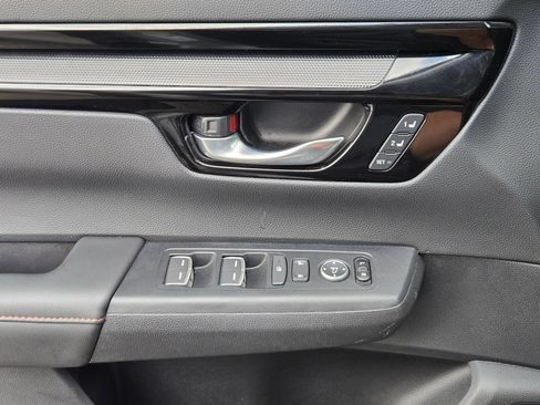Used 2025 Honda CR-V Sport Touring image 11