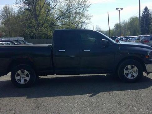 Used 2010 Dodge Ram 1500 Truck SLT image 12