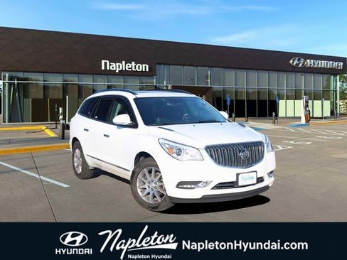 Used 2017 Buick Enclave Leather image 1
