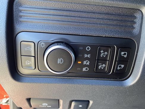 New 2026 Ford F250 Lariat w/ Black Appearance Package AWD/4WD image 29