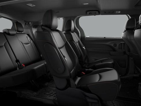 New 2026 Toyota Sienna XLE Woodland Edition AWD/4WD image 21
