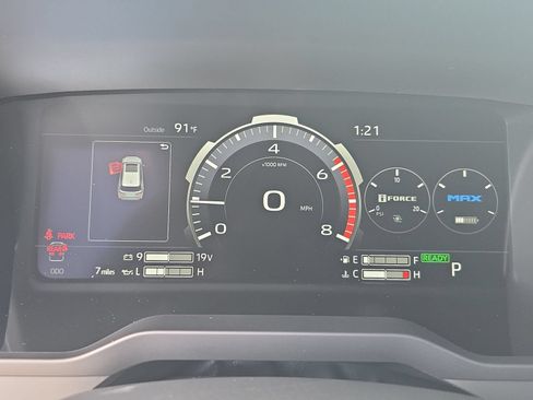 New 2026 Toyota Sequoia Platinum AWD/4WD image 15