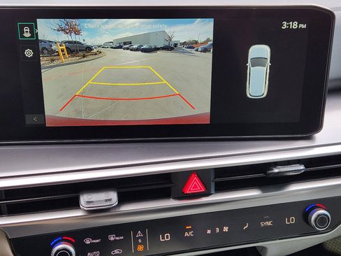 New 2025 Kia Sorento S w/ Panoramic Sunroof Package image 14