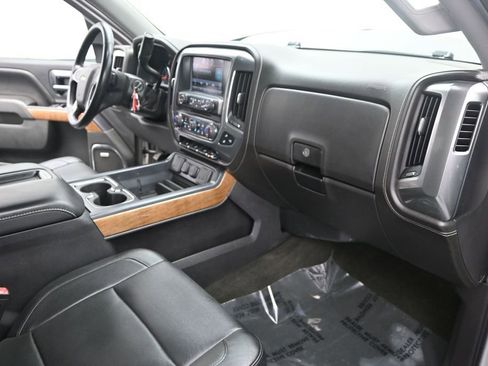 Used 2015 Chevrolet Silverado 1500 LTZ w/ LTZ Plus Package AWD/4WD image 30