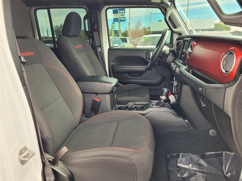 Used 2022 Jeep Wrangler Unlimited Rubicon image 23