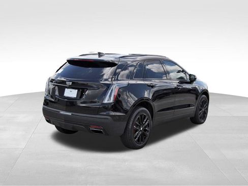 New 2026 Cadillac XT5 Sportv w/ LPO, Onyx Lite Package AWD/4WD image 4