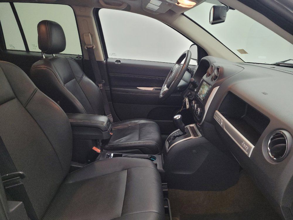 Used 2016 Jeep Compass High Altitude AWD/4WD image 21
