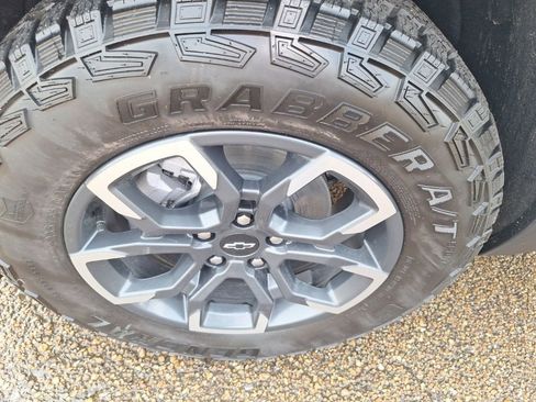 New 2026 Chevrolet Equinox ACTIV w/ Convenience Package III image 6