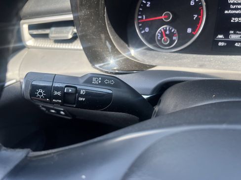 Used 2023 Kia K5 GT-Line w/ GT-Line Premium Package FWD image 8