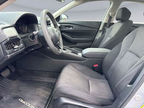 Certified 2023 Honda Accord EX image 19