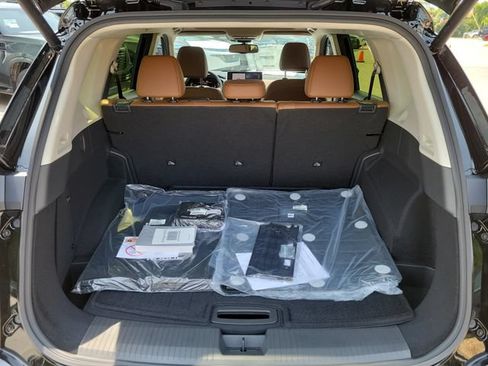 New 2026 Nissan Rogue Platinum w/ Platinum Premium Package AWD/4WD image 10