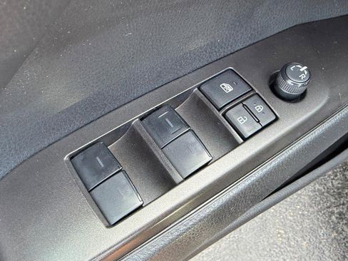 Certified 2023 Toyota Camry SE image 15