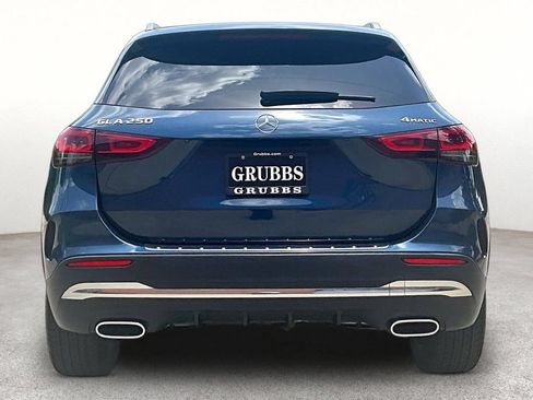 Used 2023 Mercedes-Benz GLA 250 4MATIC image 5