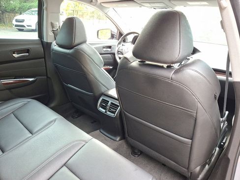 Used 2015 Acura TLX V6 image 15