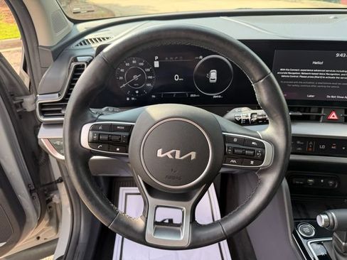 Used 2024 Kia Sportage SX AWD/4WD image 17