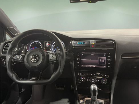 Used 2016 Volkswagen Golf R 4-Door AWD/4WD image 9