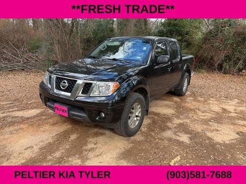Used 2019 Nissan Frontier SV image 3