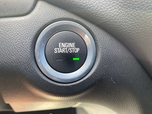 Used 2019 Chevrolet Equinox LT AWD/4WD image 29
