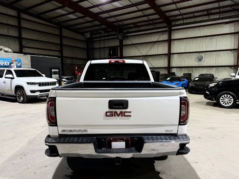 Used 2018 GMC Sierra 1500 SLT w/ SLT Premium Package AWD/4WD image 6