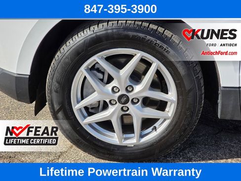 Used 2023 Ford Edge SEL image 12